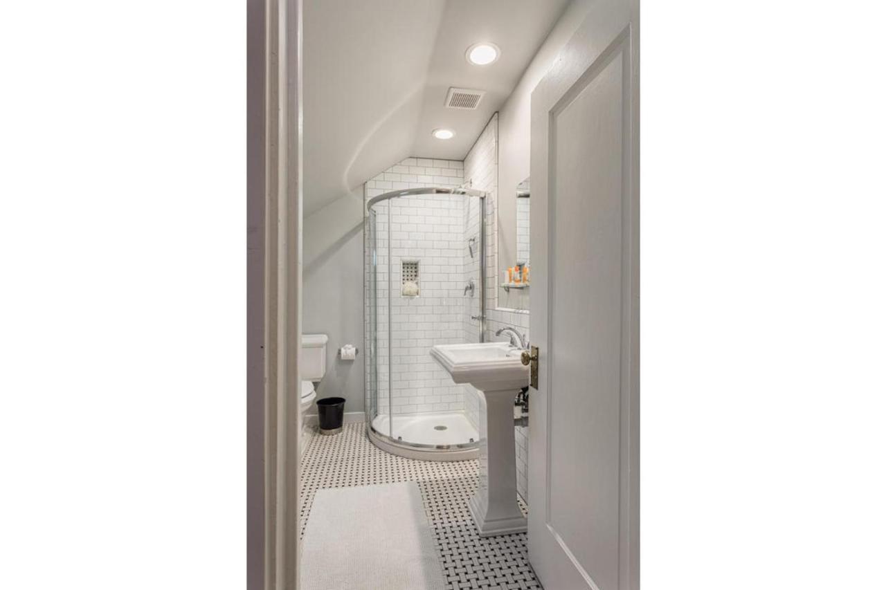 Family Laundry & Spa Sacramento Exterior foto